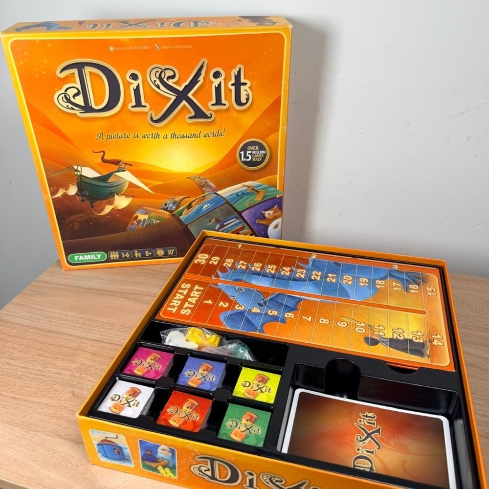 Dixit Picture Game COMPLETE Asmodee Images Story Telling Card Game Family Party